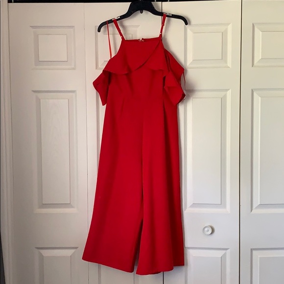 Red jumper - Picture 1 of 3